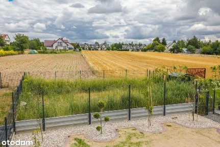 3 Pokoje z ogródkiem, do wykończenia, Choiny.