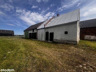 Połowa domu z dużą działką i zabudowaniami - Płoski, gm. Wąsosz