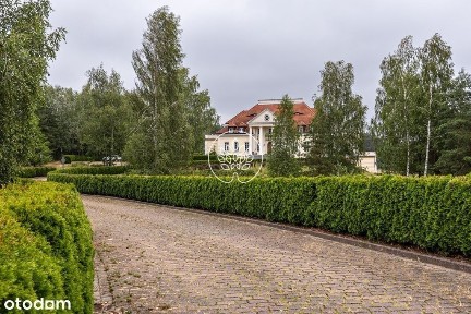 Atrakcyjny dwór / Hotel / Blisko Warszawy