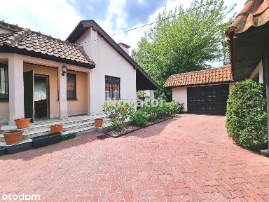 Dom Willa w atrakcyjnej lokalizacji na Bielawach!