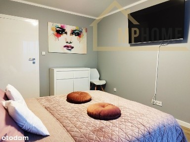 Mieszkanie z basenem, sauną, balkonem, morze 700m