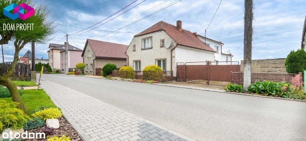 *** SPOKÓJ W ZASIĄGU MIASTA ***