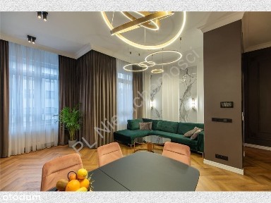 Apartament 2-pokojowy w Centrum Piastowa