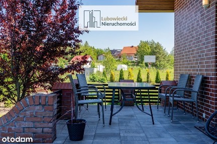 Dom jednorodzinny w Lemanach