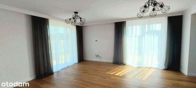 Dom gotowy do zamieszkania z dużą działką.