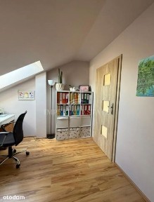 Przestronne 3-pokojowe mieszkanie z balkonem