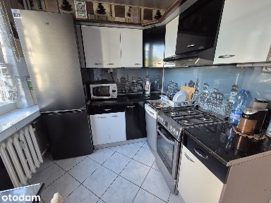 Trzypokojowe mieszkanie z balkonem i ogrzewaniem miejskim!