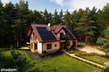 Nowoczesny i przestronny dom wolnostojący.