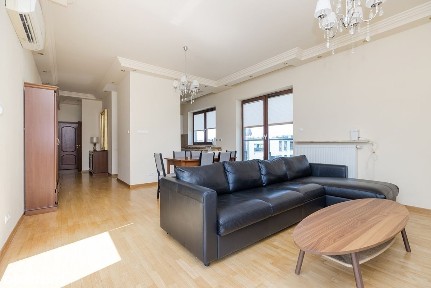Umeblowany Penthouse Miasteczko Wilanów 4 pokoje