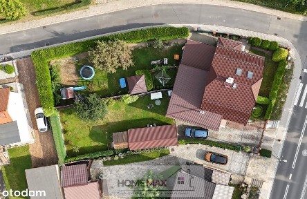 Połowa domu z prywatnym wejściem i ogródkiem