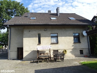 Budynek mieszkalny na sprzedaż