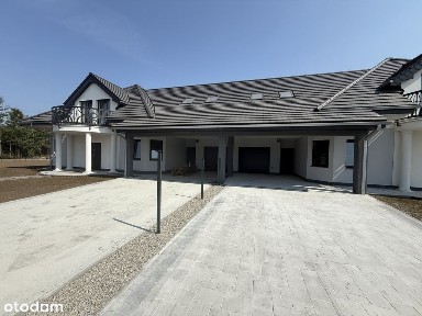 ul. Akacjowa, Pełczyce, Kobierzyce, wrocławski, dolnośląskie