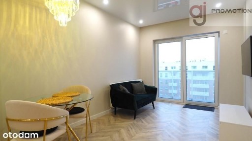 Dwupokojowe mieszkanie z balkonem i miejscem posto