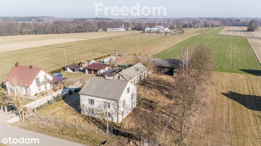 Dom z budynkiem gospodarczym