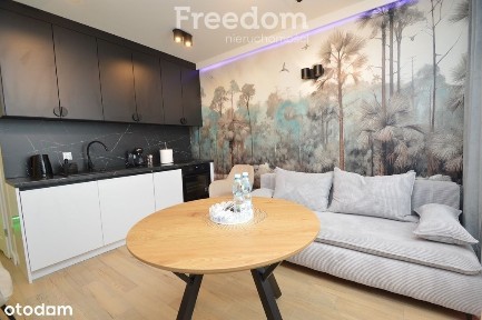 Nowy apartament z balkonem.