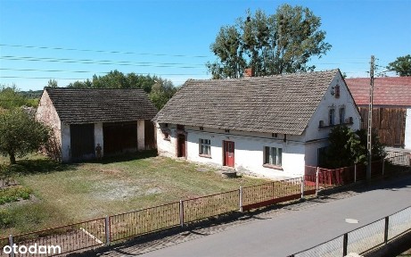 Łącznik - dom na wsi.