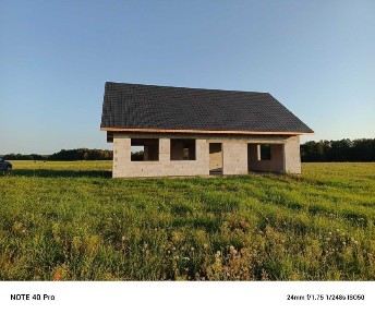 Dom na Mazurach z dostępem do jeziora Roś