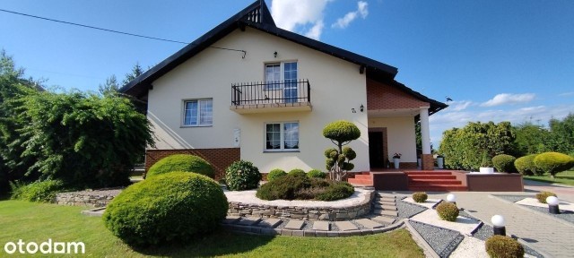 Urokliwy dom jednorodzinny z ogrodem-idealny dla rodziny!