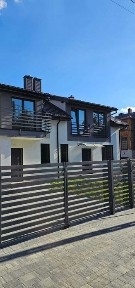 Dom w zabudowie szeregowej-Kolumna