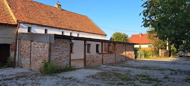 Sprzedam dom z zabudowaniami ( gospodarstwo) lub zamienie na mieszkan