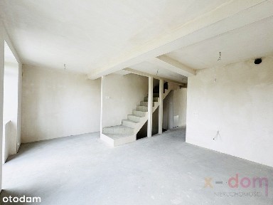 Segment z tarasem i ogródkiem