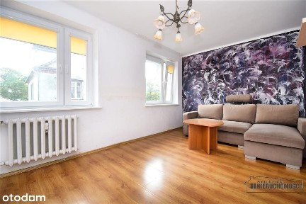 Na sprzedaż kawalerka blisko centrum 1 piętro.