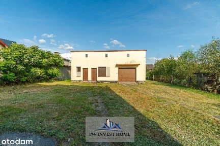 Dom jednorodzinny w Ortowicach, garaż, budynek gospodarczy