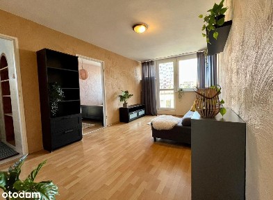 Centrum miasta, tuż obok Galerii Kaskada