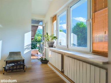 Dom w Jaworzu blisko natury dla 2 rodzin