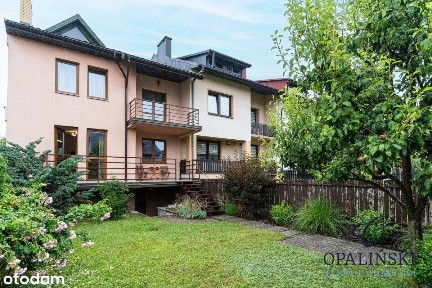 Dom szeregówka narożna z ogrodem i garażem