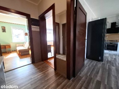 Uwaga! Nowa cena! Atrakcyjne mieszkanie w odnowionej kamienicy.