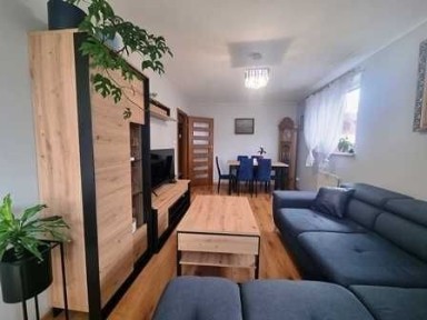 Na sprzedaż mieszkanie 3 pokojowe z miejscem postojowym z miejscem par