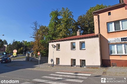 Dom w centrum - 2 lokale lub duże mieszkanie