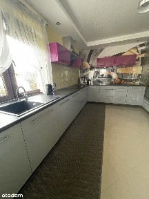 Wolnostojący dom w centrum Chojny