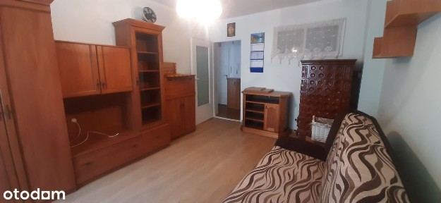 Dwa pokoje drugie piętro centrum