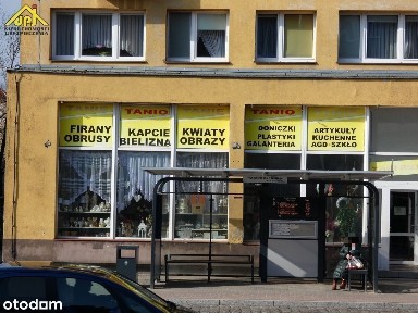 Lokal użytkowy przy głównej ulicy z dużymi witryna