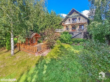 Dom z linią brzegową Jeziora Osetno