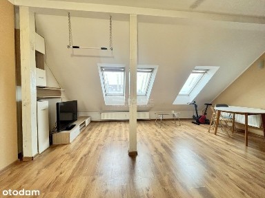 Kawalerka w centrum - gotowa do wprowadzenia!