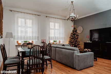 Połowa Kamienicy w centrum Kępna