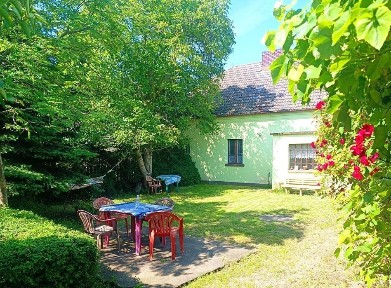 Dom jednorodzinny z działką