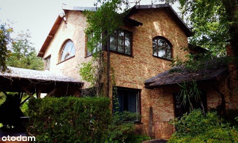 Dom wsród zieleni, nad rzeką Wkrą, działka 4300m2