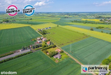 Wolnostojący dom 8 pok, działka 1492 m2