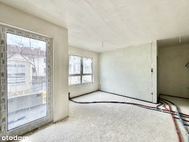 Centrum Mińska ! Kawalerka ! Balkon !