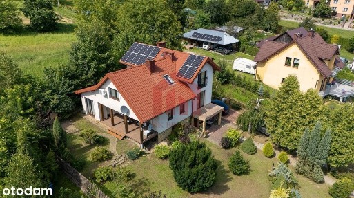 Do zamieszkania Dom w Ropczycach z piękną działką