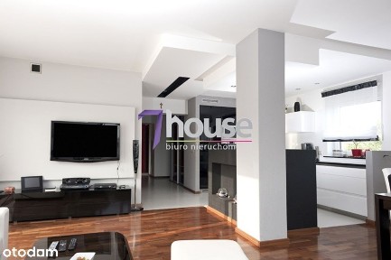 Komfortowy Apartament w Centrum- dwa duże tarasy, 2 miejsca parkingowe