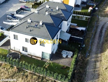 Skrajny segment z widokiem na wodę,ogródek, Siadło