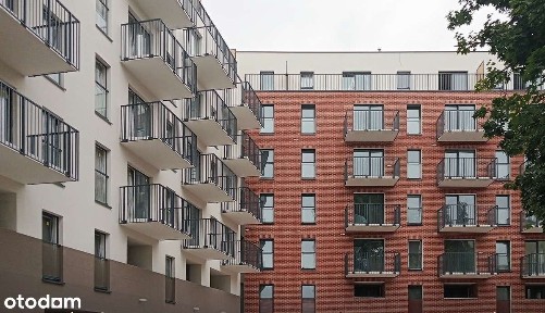 ODDANY BLOK ! Ścisłe Centrum ! GARAŻ - GRATIS ! 4 Pokoje