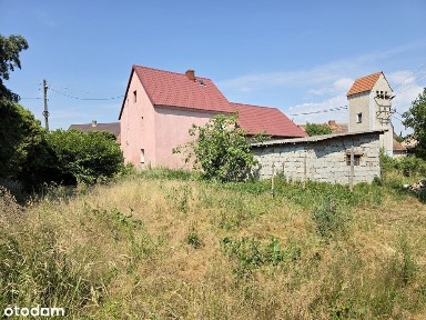 Dom jednorodzinny z dużą działką