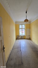 Przestronne 2-pokojowe + kuchnia mieszkanie w dobrej lokalizacji