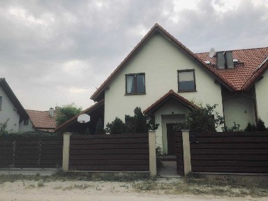 Dom w Chrząstawie Małej ul. Gajowa blisko pkp